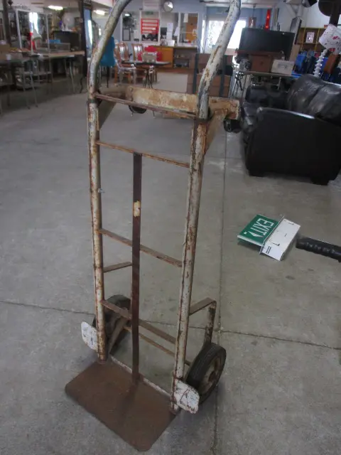 Hand Truck Image 1++