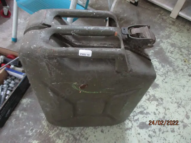 Jerry Can Image 1++