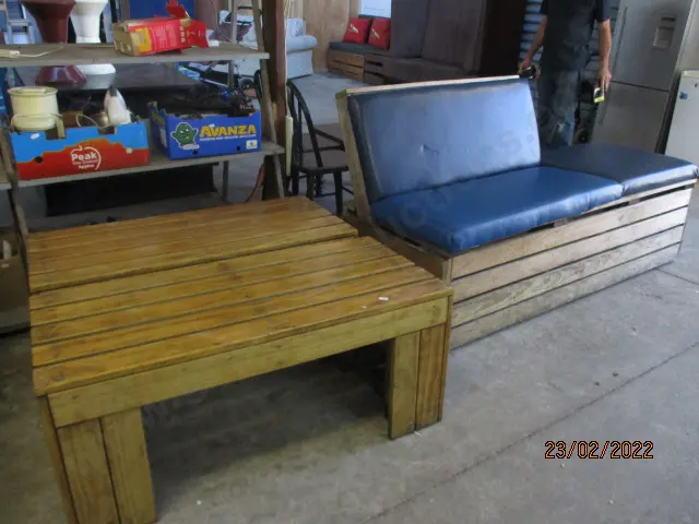 Mancave Couch and 2 Tables Image 1++