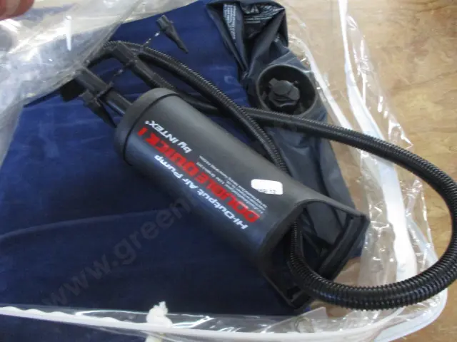 Airbed and Pump Image 1++