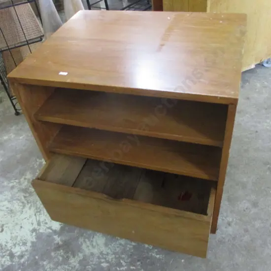 Rimu Cabinet