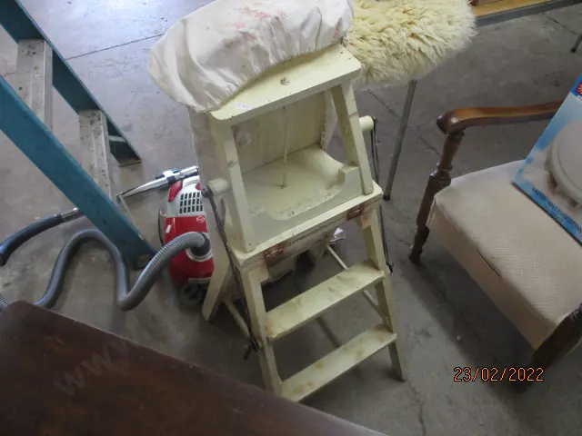 Ladder Ironing Board Image 1++