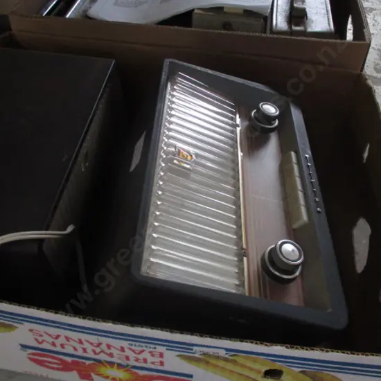 2 Radios