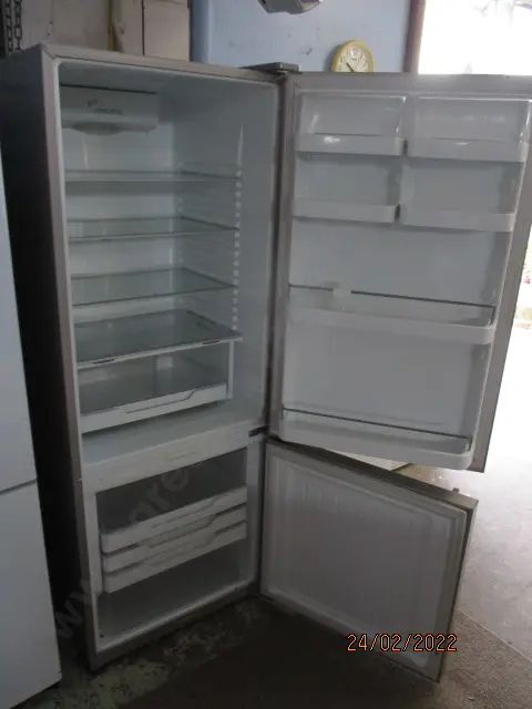 Fridge Frezer Image 1++