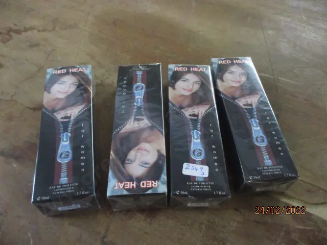 Perfumes Image 1++