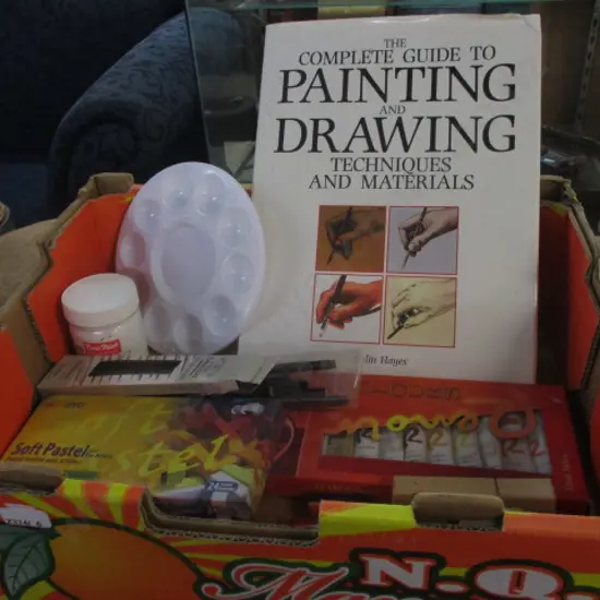 Artist Lot