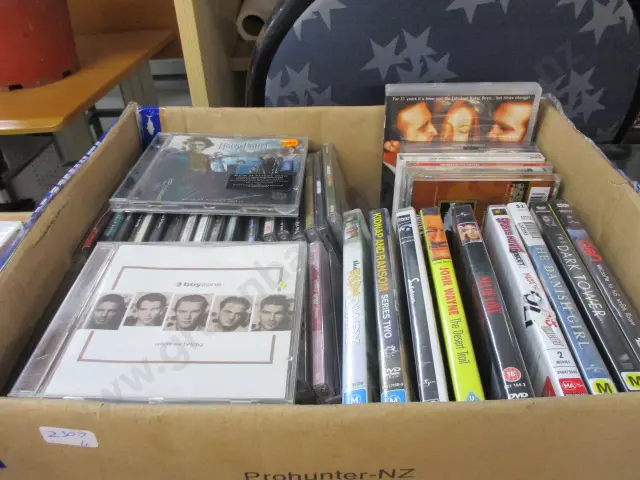 Cds and Dvds Image 1++