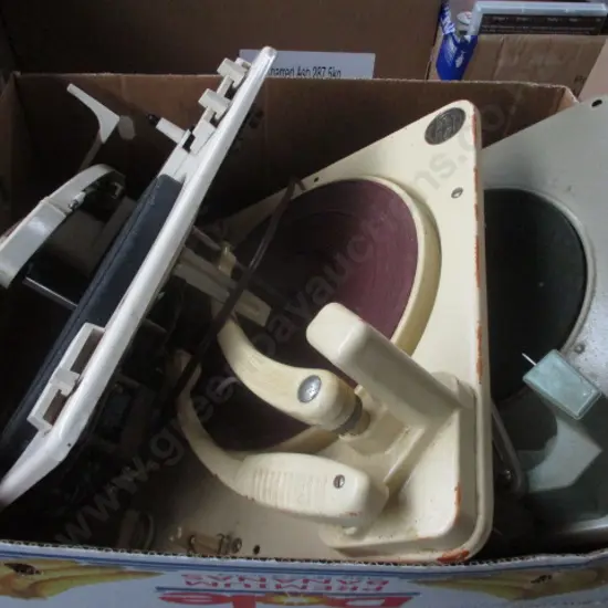 3 turntables