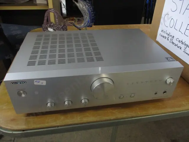 Onkyo Amplifier Image 1++