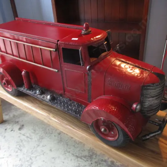 Large Model Fire Truck