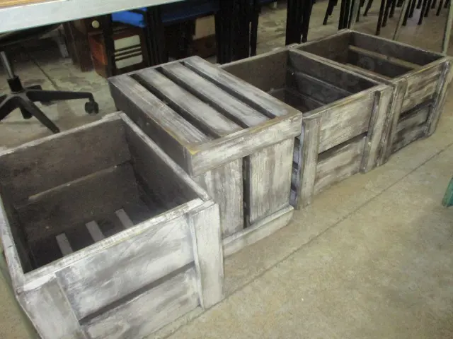 4 Crates Image 1++