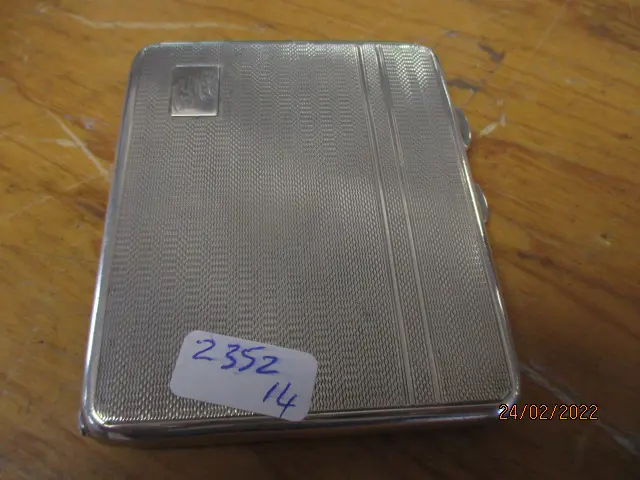 Silver Cig Case Image 1++