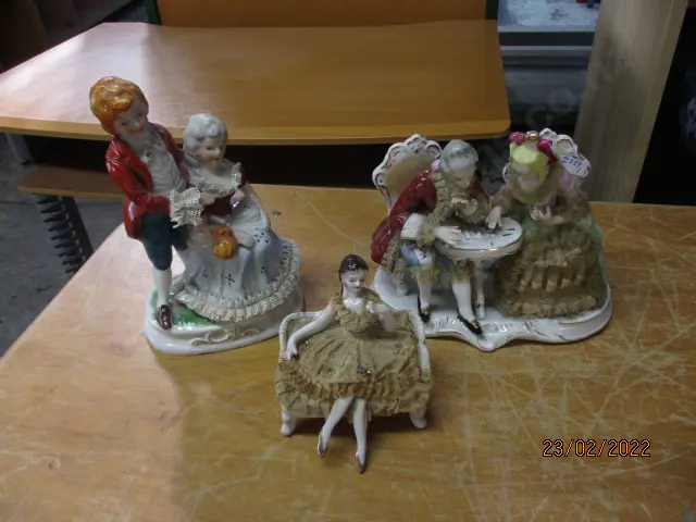 Figurines Image 1++