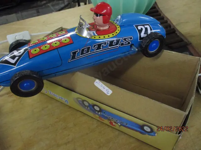 Tin Racing Image 1++
