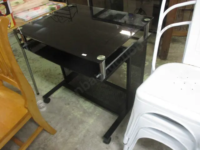 Computer desk Image 1++