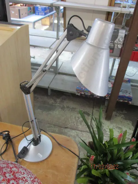 Anglepoise Lamp Image 1++