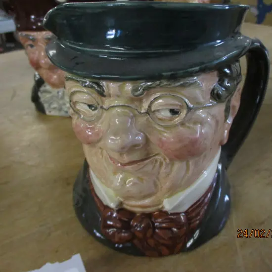  Doulton Toby 