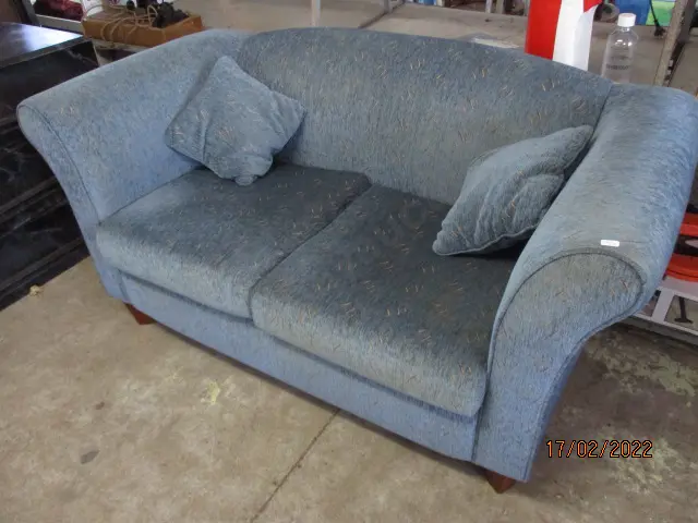 2 Seater Couch Image 1++