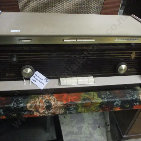 155 Fleetwood Radio