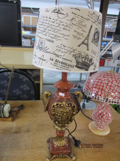 Table Lamp Image 1++