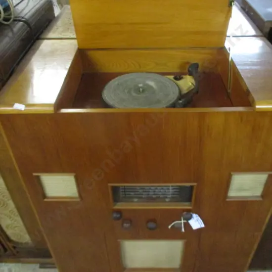 96 Courtney Radiogram