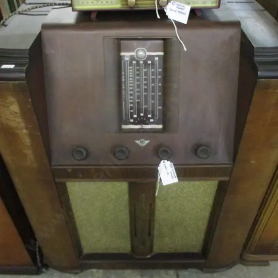 90 Ultimat Radio