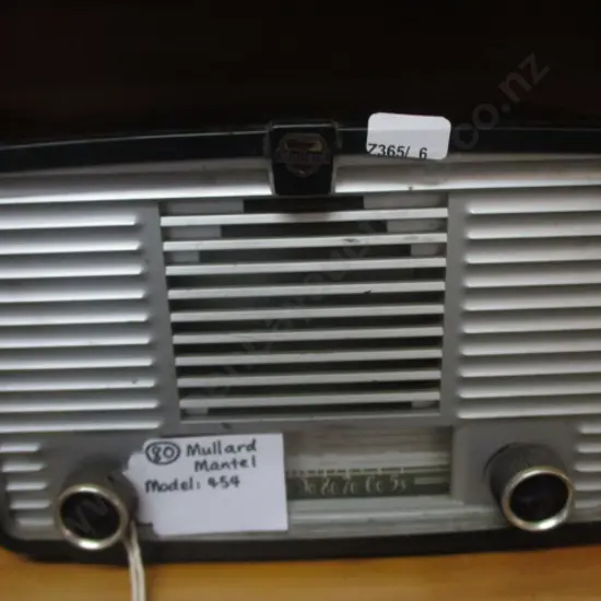 80 Mullard Radio