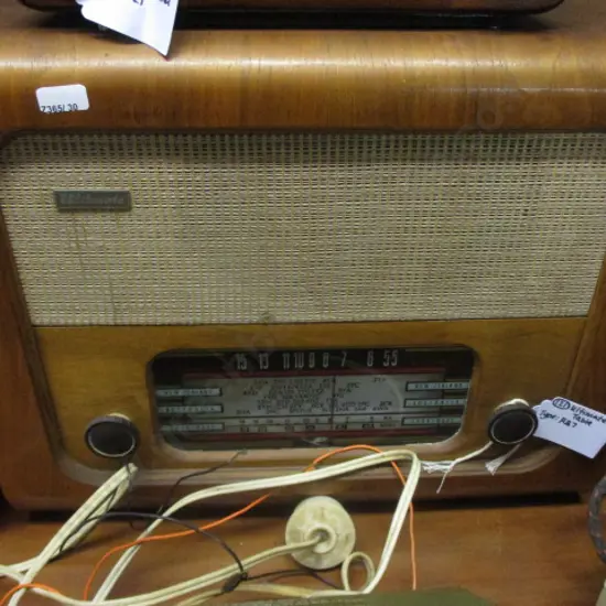 121 Ultimate Radio