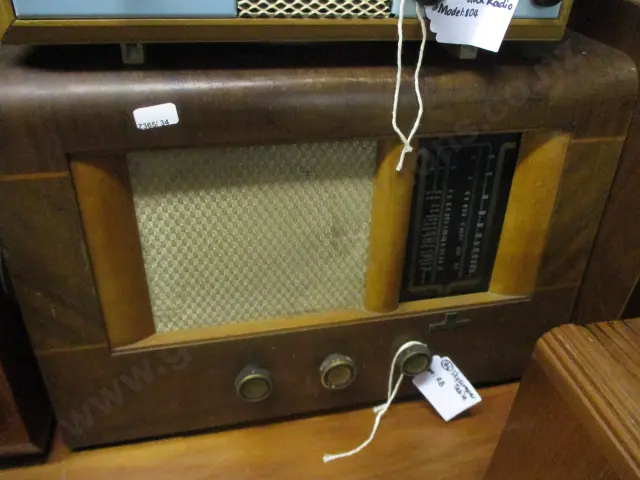 106 Skyscraper Radio Image 1++