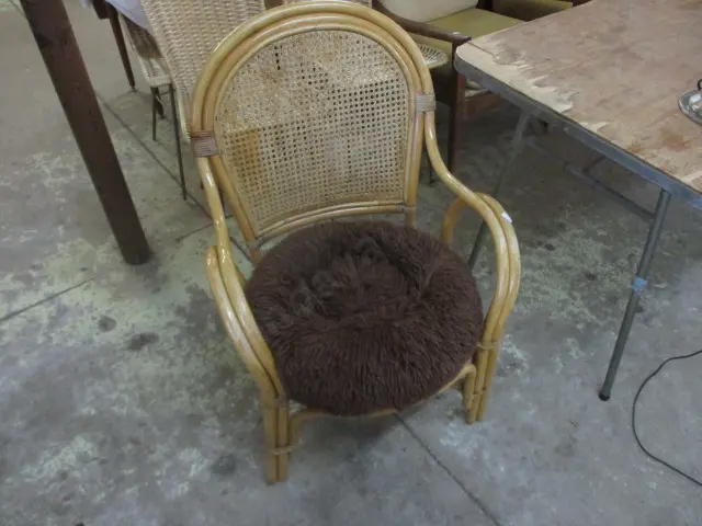 Cane Chair Image 1++