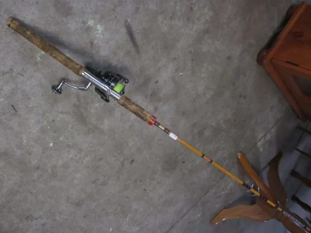 2 Piece Rod and Reel Image 1++