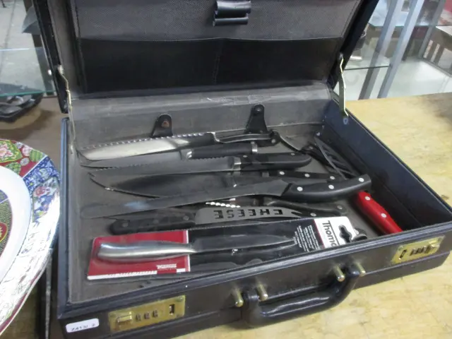 Case Knives Image 1++
