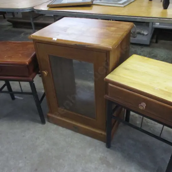 3 Cabinets