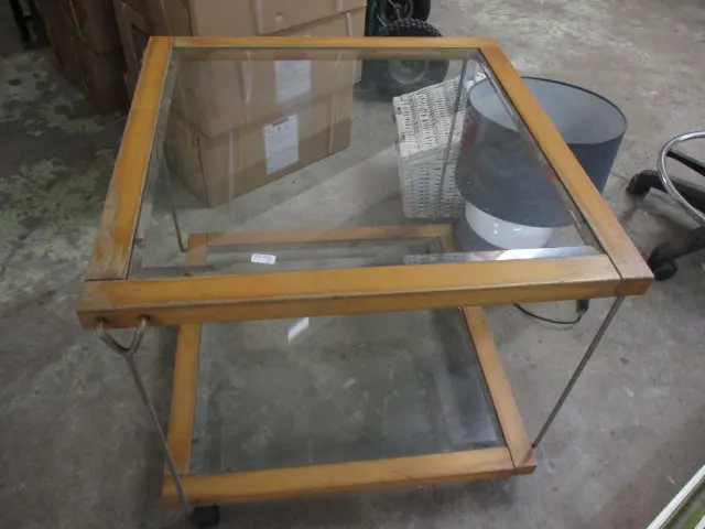 Trolley Table Image 1++