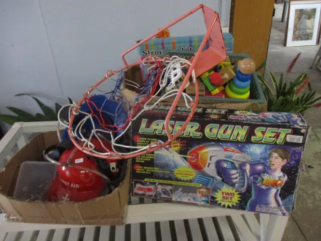 Bay Toys Image 1++