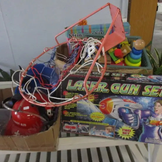 Bay Toys