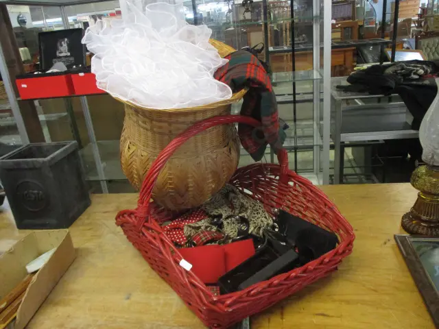 Basket Lot Image 1++