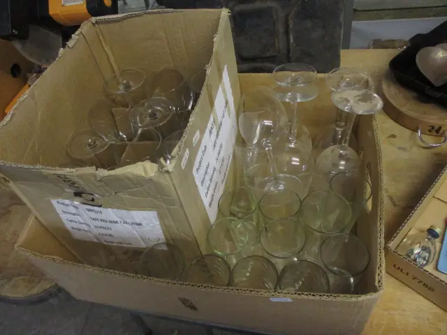 Glasses Image 1++