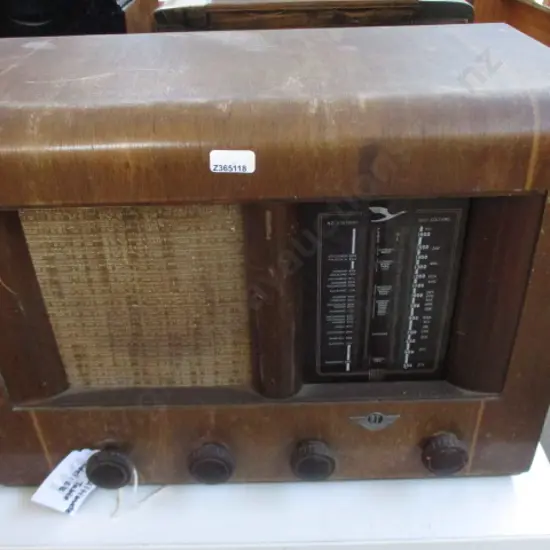 42 Ultimate Radio