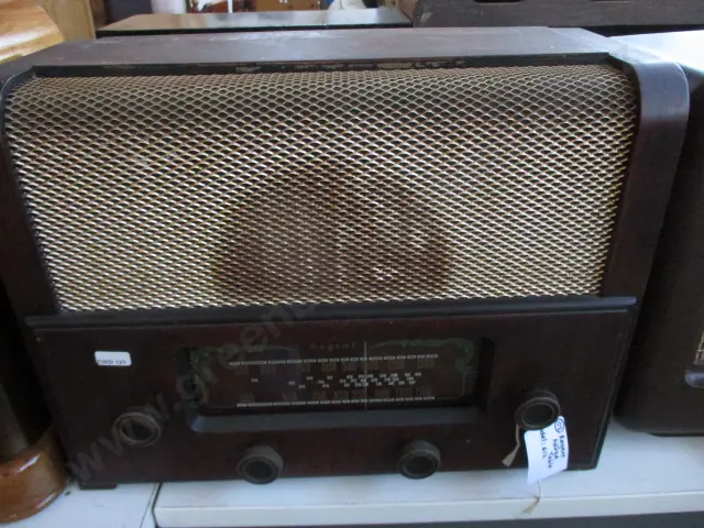 102 Regent Radio Image 1++