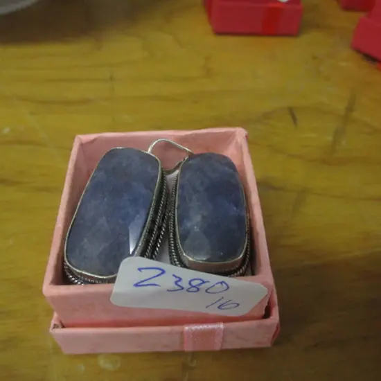 Earings