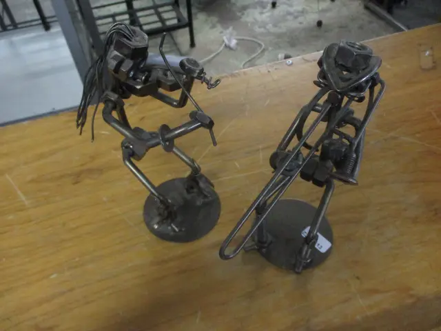 Metal Sculptures Image 1++