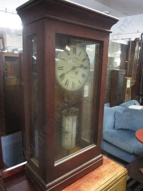 Slave Clock Mt Eden Prison Image 1++