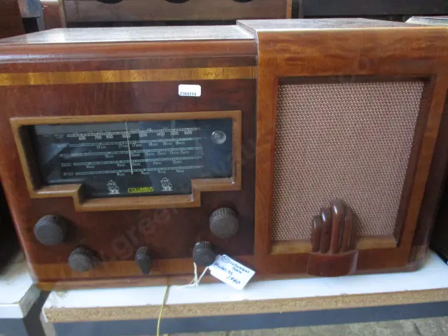 147 Columbus Radio Image 1++