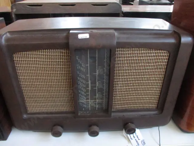 190 Mullard Radio Image 1++