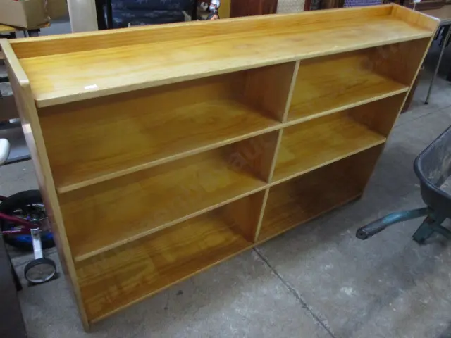 Double Bookshelf Image 1++