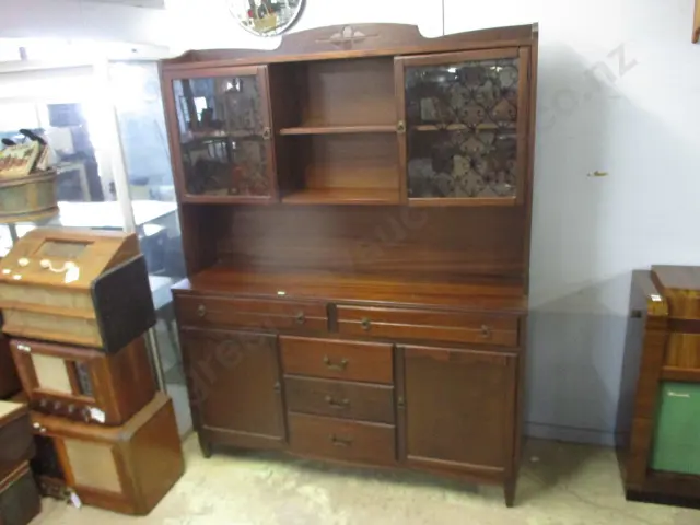 Rerto Wall Unit Image 1++