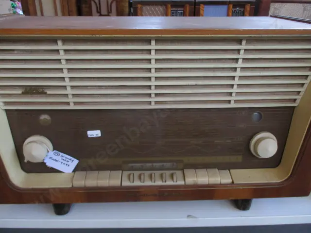 74 Grundig Radio Image 1++
