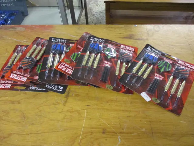 6 Sets Darts Image 1++