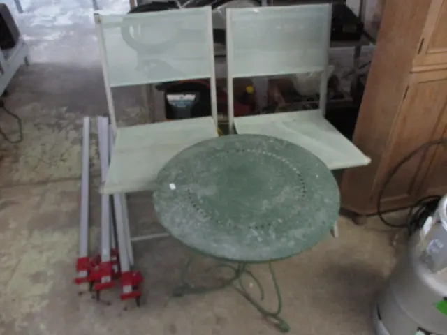 Patio Table and 2 Chairs Image 1++